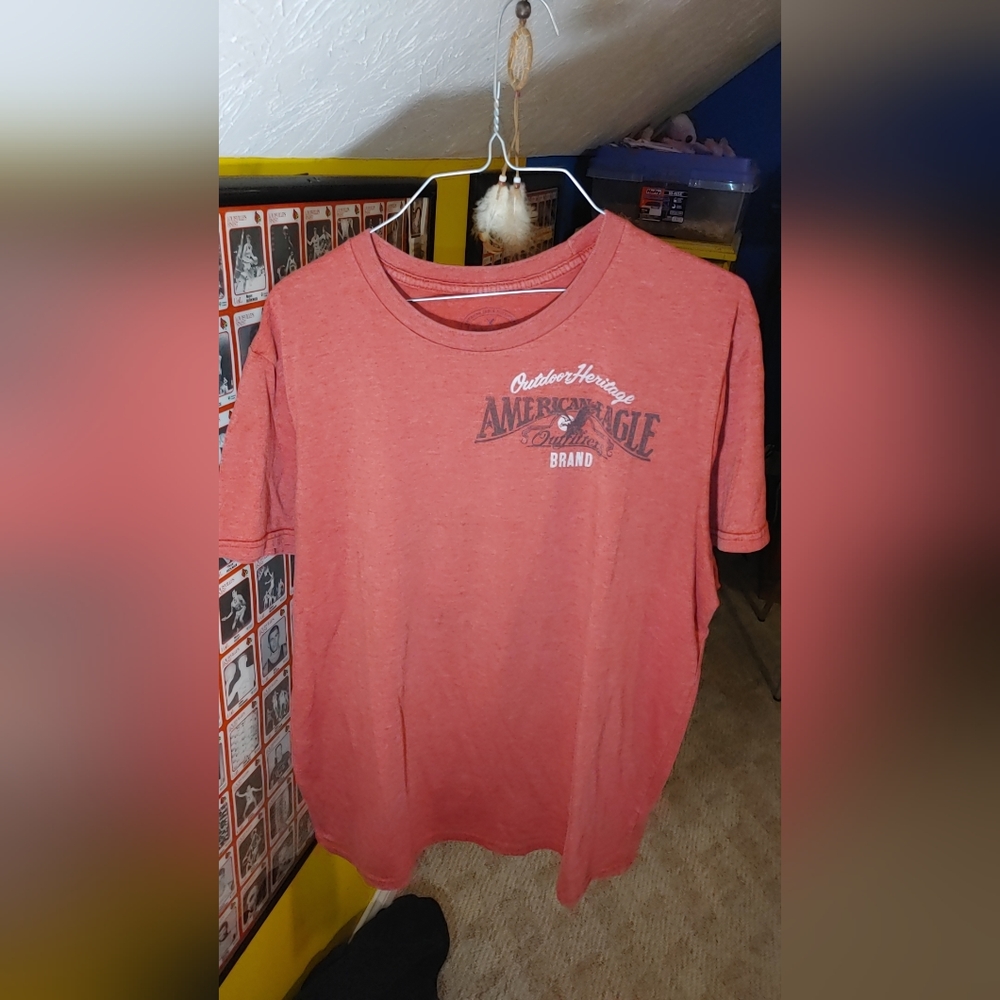 American eagle tshirt